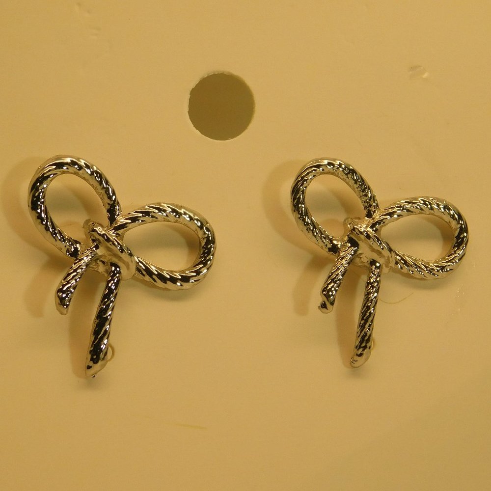 PIERCED EARRINGS
